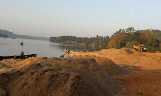 Illegal sand 3